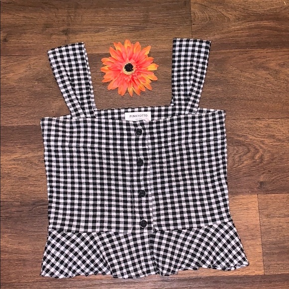 Pinkyotto Tops - ✨ 5 for $25 ✨ Pinkyotto Gingham cropped tank